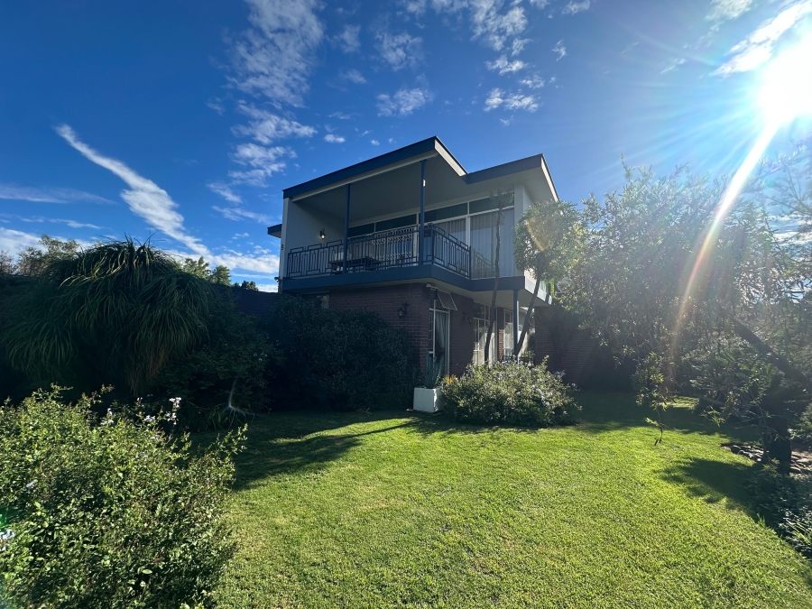 4 Bedroom Property for Sale in Baillie Park North West